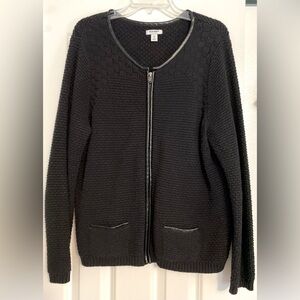 Old Navy women’s cardigan sweater, black, zip closure, size XL